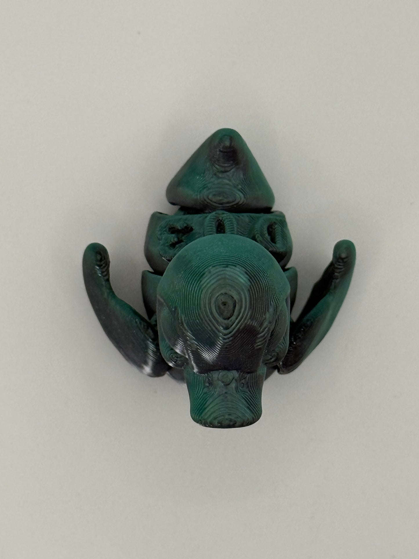 D03: Silk Black Green