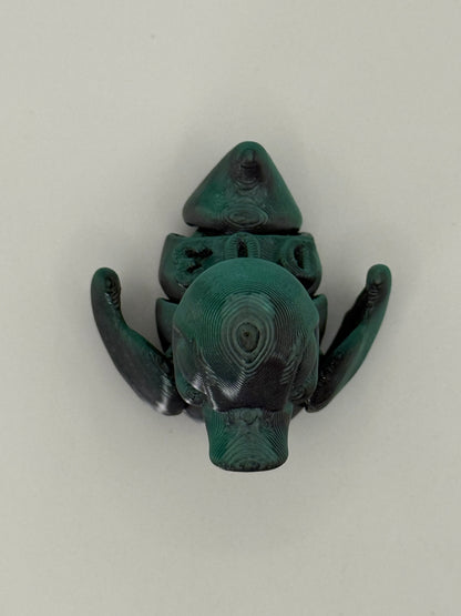 D03: Silk Black Green